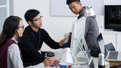 Peluang Kerja Baru di Era Kecerdasan Buatan: Mengapa AI Bukan Ancaman