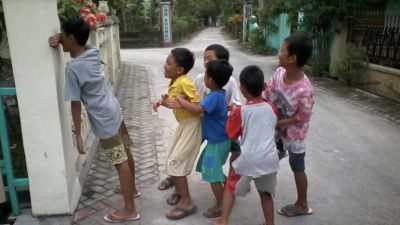 Petak Umpet: Lebih dari Sekadar Permainan Anak