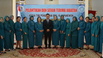 Hadiri Pelantikan 16 Ketua TP PKK Kapanewon di Gunungkidul, Wabup Joko Ingatkan Pengaruh Perempuan Terhadap Peran Strategis Pembangunan