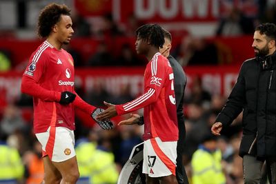 Minim Menit Bermain, Ruben Amorim Tegaskan Mainoo dan Zirkzee Harus Utamakan Kepentingan Manchester United