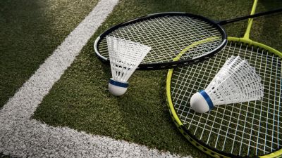 Meningkatkan Kualitas Permainan Badminton Melalui Skill Dasar