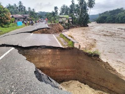 Aceh Terkepung Air: Banjir Meluas, Status Siaga Resmi Dikeluarkan oleh Mualem