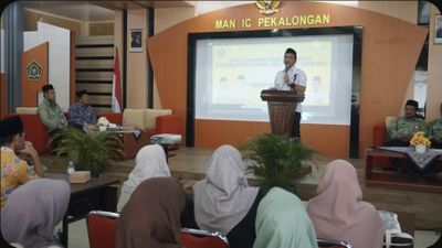 Pesantren di Pekalongan Mendapat Dukungan Dari Pemerintah Melalui Penggratisan Perizinan Bangunan