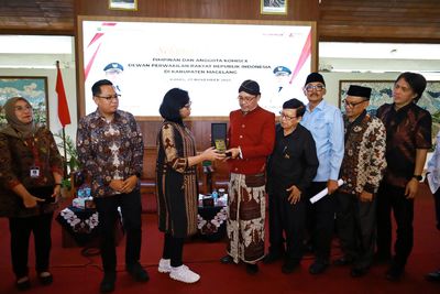 Komisi X dan Pemkab Magelang Bahas Tantangan Pelestarian Borobudur
