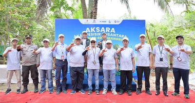 Pemkot Bontang dan Badak LNG Tanam 4.000 Mangrove Perkuat Ekowisata Berbas Pantai