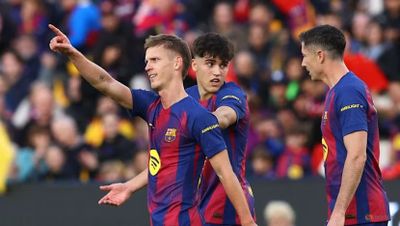 Olmo Borong Dua Gol, Barcelona Tekuk Alaves 3-1 di Camp Nou