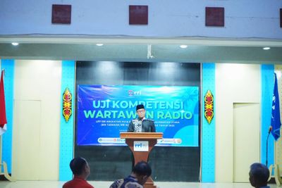 Wakil Wali Kota Tarakan, Ibnu Saud Is, menghadiri kegiatan Uji Kompetensi Wartawan Radio