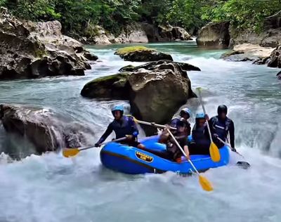 Arung Jeram. Liburan Anti Mainstream yang Bikin Adrenalin Naik