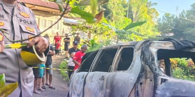 Masyarakat Geram, Mobil Pelaku Potas di Tulap Dibakar Tak Bersisa!