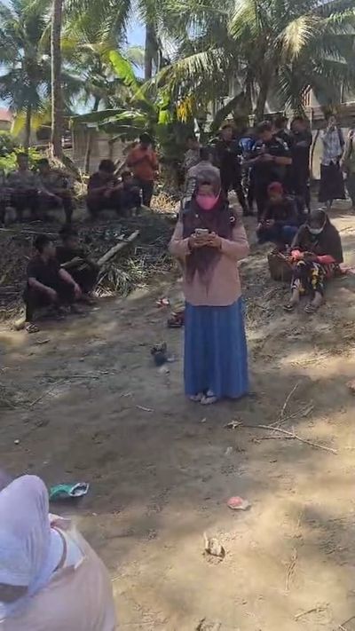 Polri Bagikan 8 Perangkat Starlink untuk Pengungsi Banjir di Sumatera, Akses Komunikasi Mulai Pulih