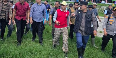 Akses Darat Putus, Wagub Aceh Turun Langsung ke Aceh Tengah Naik Helikopter