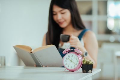 The Habit Loop: Trik Ilmiah Membentuk Kebiasaan Baik yang Bertahan Seumur Hidup