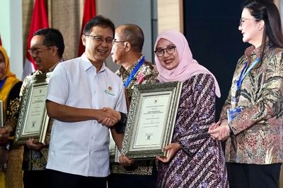 Banyuwangi Resmi Sandang Predikat Kota Sehat, Raih Dua Penghargaan Bergengsi dari Kemenkes