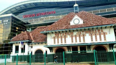 Kebijakan Berhenti Luar Biasa PT KAI untuk 12 Kereta Api Menyambut Reuni Akbar 212