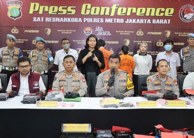 Pasutri Nekat Jadi Kurir Narkoba demi Dapatkan Rp26 Juta, 19 Kg Sabu Disita Polisi