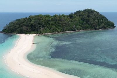 Hidden Gems! 3 Pulau di Gorontalo yang Wajib Kamu Kunjungi untuk Rayakan Libur Akhir Tahun