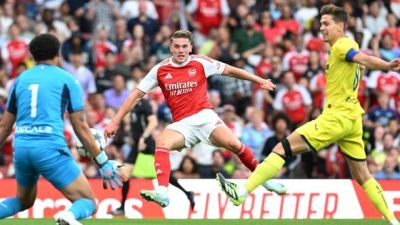 Arsenal Pertahankan Puncak Klasemen Liga Inggris Setelah Kemenangan atas Brentford