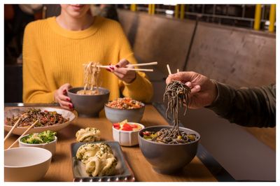 Viral! Restoran Korea Larang Tamunya Makan Sendirian, Warganet Nyesek dan Ngedumel
