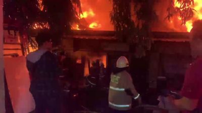 Kebakaran di Pasar Anyar Bogor: 25 Kios Terbakar Akibat Kebocoran Kabel