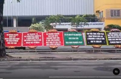 Geger! Karangan Bunga Banjiri Sekolah Internasional di Kelapa Gading, Isinya Sarkas ke Aparat