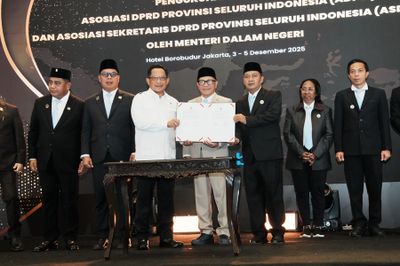 Mendagri Tito Kukuhkan Pengurus ADPSI dan ASDEPSI Periode 2025–2030