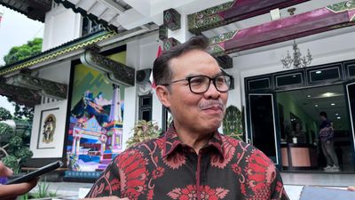 Walikota Jogja Hasto Beberkan Peralihan Lalu Lintas Terbaru, Jembatan Kewek Dilarang Dilintasi Kendaraan Berat Mulai Besok