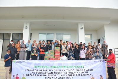 Pengadilan Tinggi Banda Aceh Salurkan Bantuan ke Aparat Peradilan Terdampak Banjir Besar