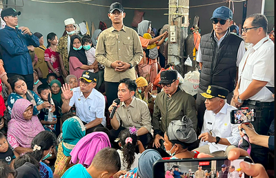 Gibran Tinjau Langsung Desa Terdampak Banjir dan Longsor di Tapsel
