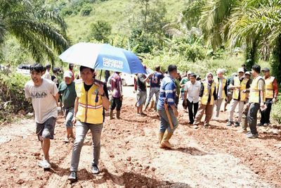 Pemprov Sulsel Tinjau Ruas Jalan Ussu-Nuha-Bts Sulteng di Luwu Timur, Perkuat Konektivitas Lewat Program Sulsel Terkoneksi