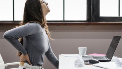 Mengapa Pergelangan Anda Pegal Setelah Lama Duduk?