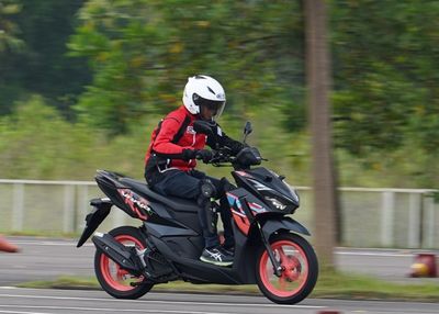 Adu Harga Yamaha Gear Ultima 125 vs Honda Vario 125 Terbaru, Mana yang Paling Pas untuk Harian?