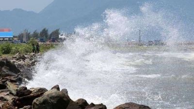 Gelombang 2.5 Meter Masih Landa Sabang, BMKG Imbau Warga Tetap Waspada