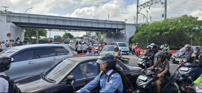Pengendara Mengeluh Harus Memutar Jauh Imbas Rekayasa Lalu Lintas di Sekitar Jembatan Kewek Jogja
