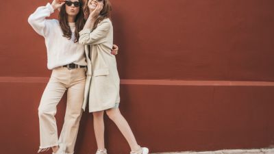 Tren Warna Beige dalam Dunia Fashion: Inspirasi Outfit yang Stylish