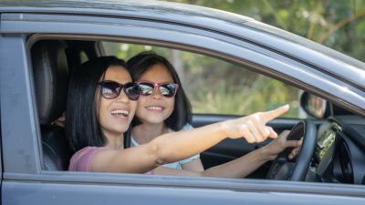 Tips Aman Berkendara di Jalan Tol Saat Liburan