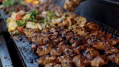 Bahaya Makanan Gosong Saat BBQ: Apa yang Perlu Anda Ketahui