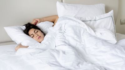 Tips Mengatur Pola Tidur di Musim Liburan
