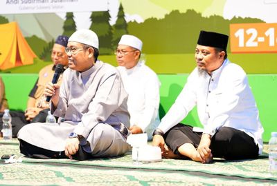 Gubernur Sulsel Hadiri Kajian Ustadz Firanda di Jambore OSIS Tingkat SMA, Tekankan Akhlak Pelajar di Era Digital