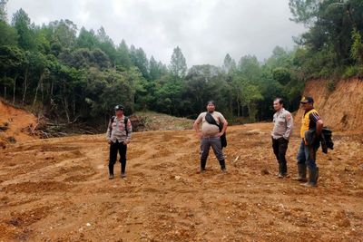 Hutan Lindung di Gowa Gundul Diduga Dirambah Ilegal, Aparat Pasang Garis Polisi
