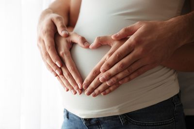 111 Caption Maternity Bahasa Inggris dan Artinya, Lucu!