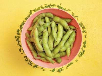 7 Resep Menu Diet dari Edamame yang Enak, Simpel, dan Bikin Cepet Kurus