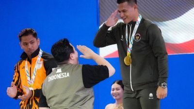 Keberhasilan Letda TNI Rizki Juniansyah Memecahkan Rekor Dunia di SEA Games 2025