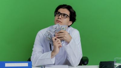 Strategi Mengelola Keuangan untuk Kebebasan Finansial