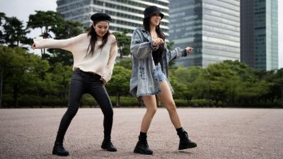 Transformasi Ketenaran Artis: Dari Radio ke Platform Digital