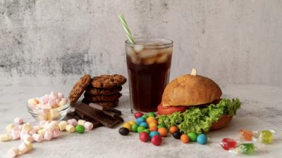 Penyakit Hati Berlemak: Ancaman Tersembunyi di Balik Pola Makan Modern