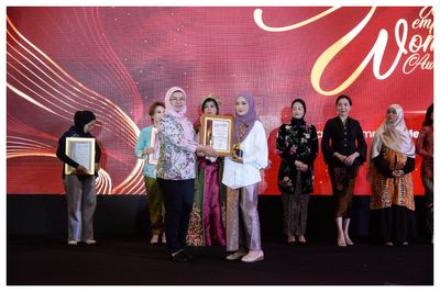 Kisah Inspiratif Farliani Hijriana: dari Aktivis Lingkungan Remaja hingga Peraih Women Award 2025