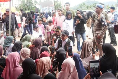 Menko PMK Targetkan Warga Terdampak Bencana Segera Pindah ke Hunian Layak