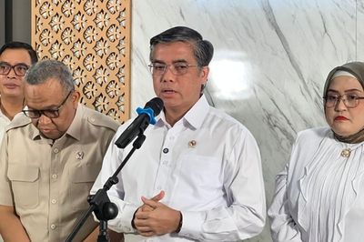 Menaker Tegaskan UMP Tak Akan Turun Meski Pertumbuhan Ekonomi Daerah Negatif