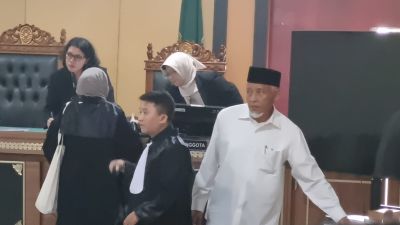 Sri Purnomo Bungkam Usai Sidang Perdana, Kuasa Hukum Tegaskan Tak Ada Aliran Dana ke Rekening Kliennya