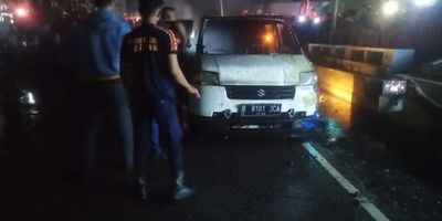 APV Meledak di Depan ATM Drive Thru Taman Riyadhah Lhokseumawe, Pemilik Masih Misterius